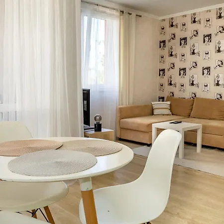 アパート Aquarelle Briz - Cozy 1 Bedroom Flat With Balcony By Flat Manаger ヴァルナ